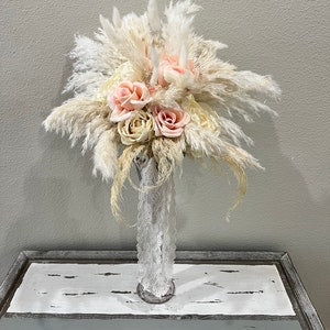 10 Stems Natural Dried Pampas Grass – Tall Fluffy Boho Decor for Home or Wedding Arrangements